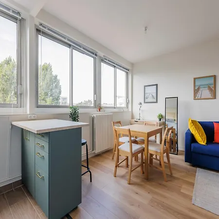 Charming With 1 Bdr 2 P Muette 16 Eme *