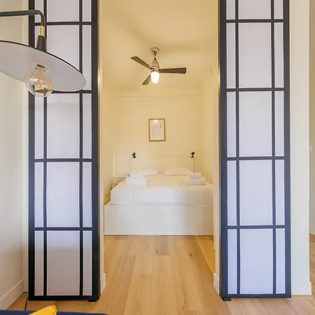 Charming With 1 Bdr 2 P Muette 16 Eme Paříž